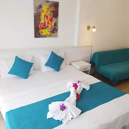 Alya Szálloda 5*