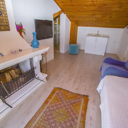 Alya Szálloda 5*