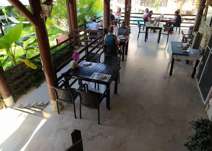 Alya Hotel