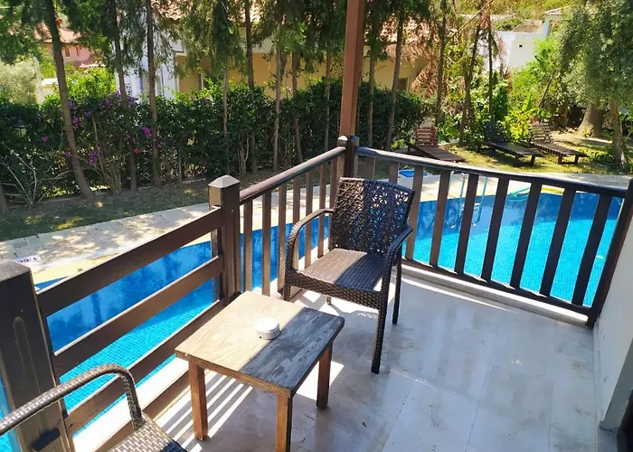 Hotel Alya