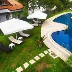 Alya 5*